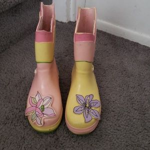 Kidorable Rain Boots Size 11
